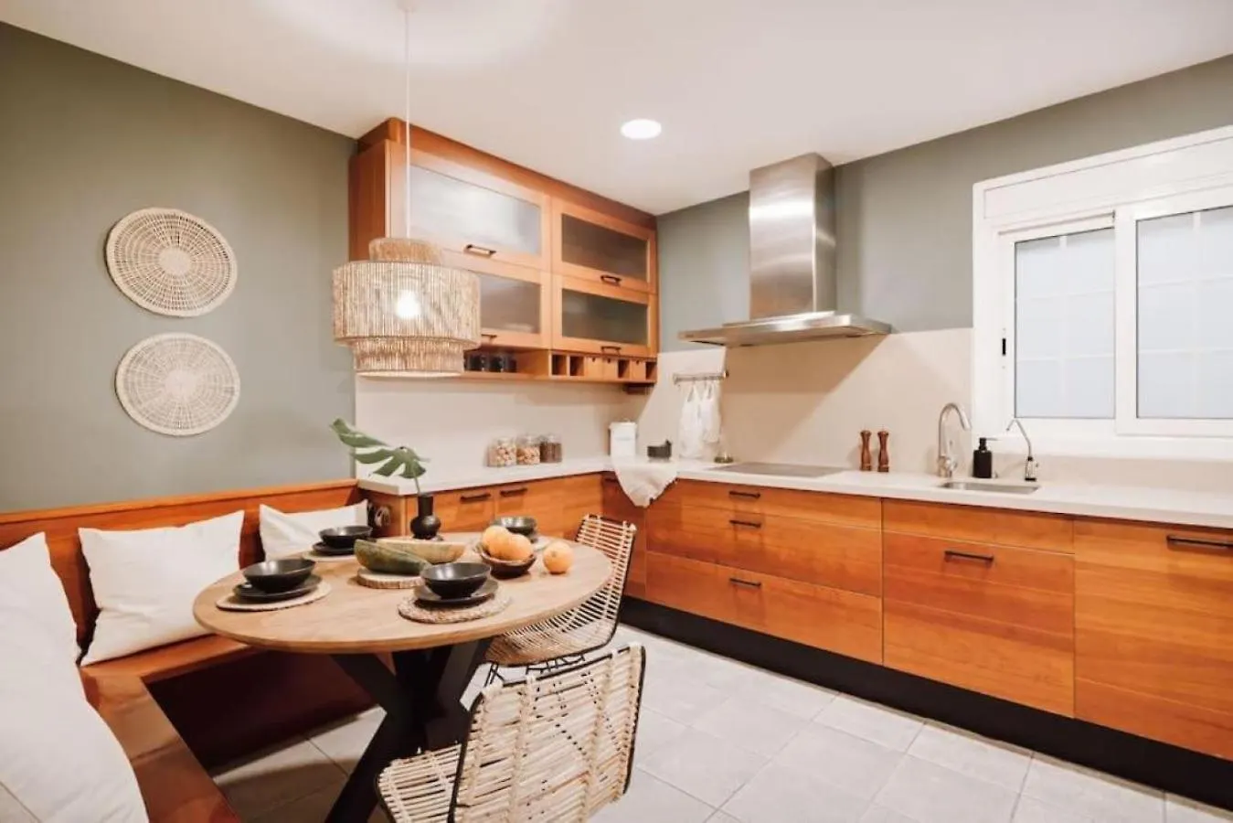 Apartment Yulu - 3 Bedrooms And Balcony In Eixample Dreta Barcelona Spain