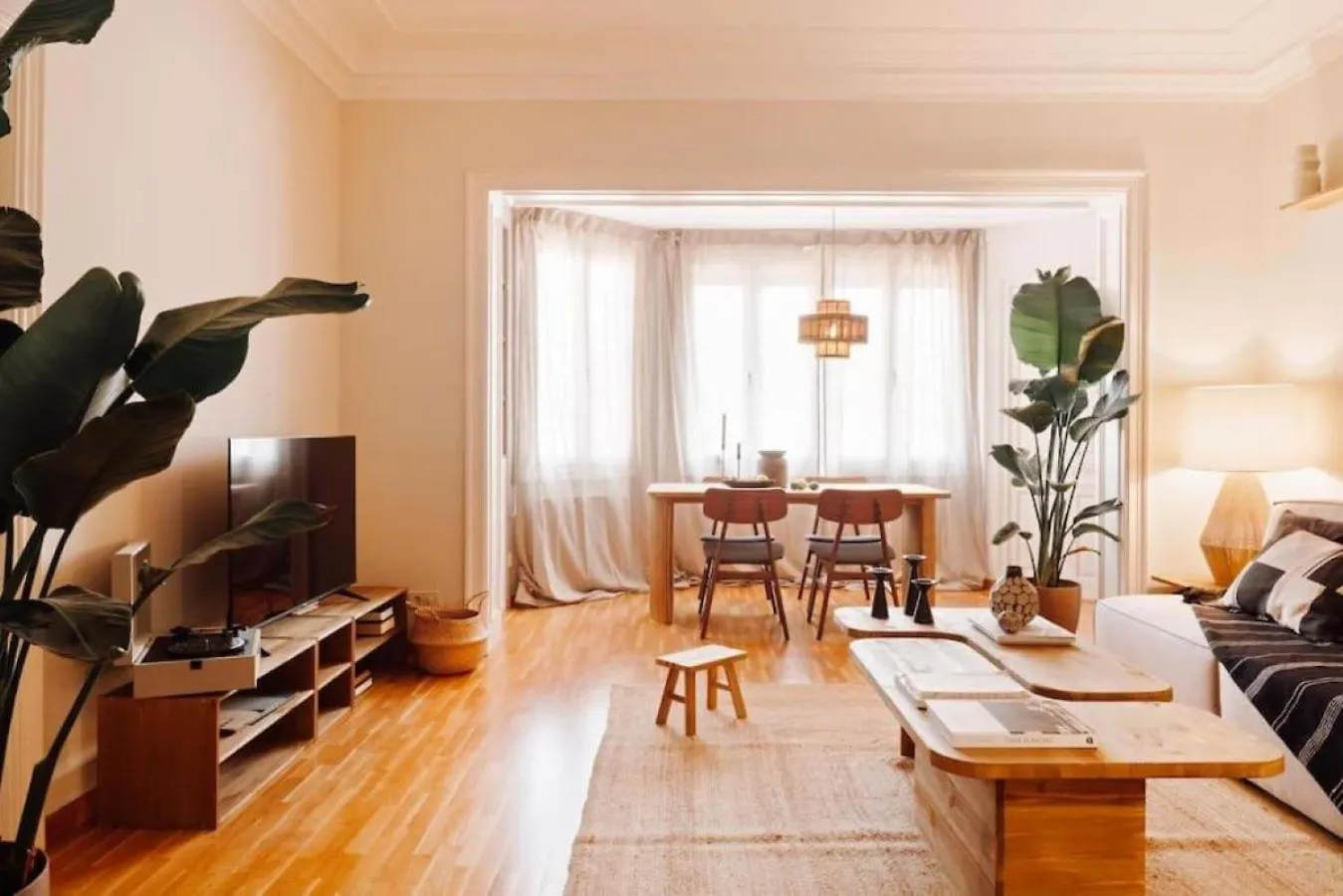 Yulu - 3 Bedrooms And Balcony In Eixample Dreta Barcelona Spain